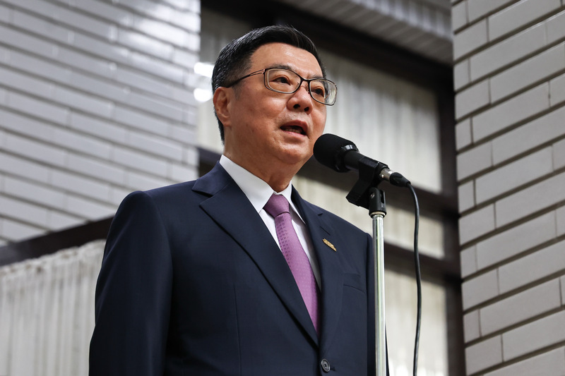 立法院會1日進行施政總質詢，行政院長卓榮泰會前接受媒體聯訪。(圖：中央社)