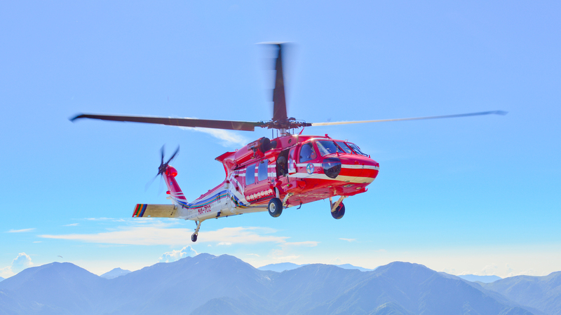 內政部空中勤務總隊松山機場駐地棚廠廳舍使用40餘年、空間小，空勤總隊覓地建新棚廠，竣工後將進駐黑鷹直升機，強化北台灣救援量能。圖為黑鷹直升機。(空勤總隊提供/圖：中央社)