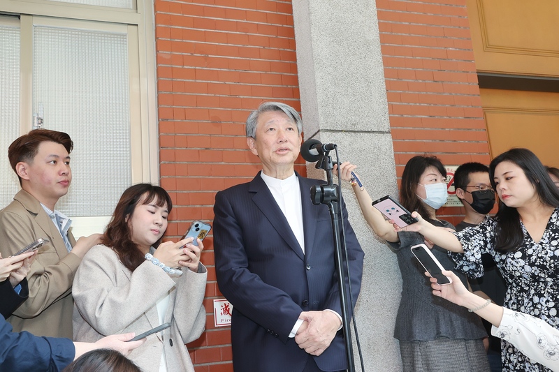 面對等關稅變局方興未艾，經濟部長郭智輝已宣布，放寬經濟部相關協助的適用條件，只要有輸美實績即可，不再要求營收減少15%以上的門檻。(圖：中央社)