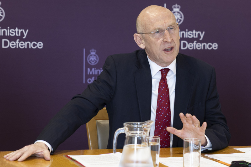 支援烏克蘭的「志願者聯盟」10日將在北約布魯塞爾總部召開首場國防部長會議，由英國國防大臣希利（圖）與法國防長勒克努共同主持，將有約30個國家與會。（英國國防部提供） (圖：中央社)