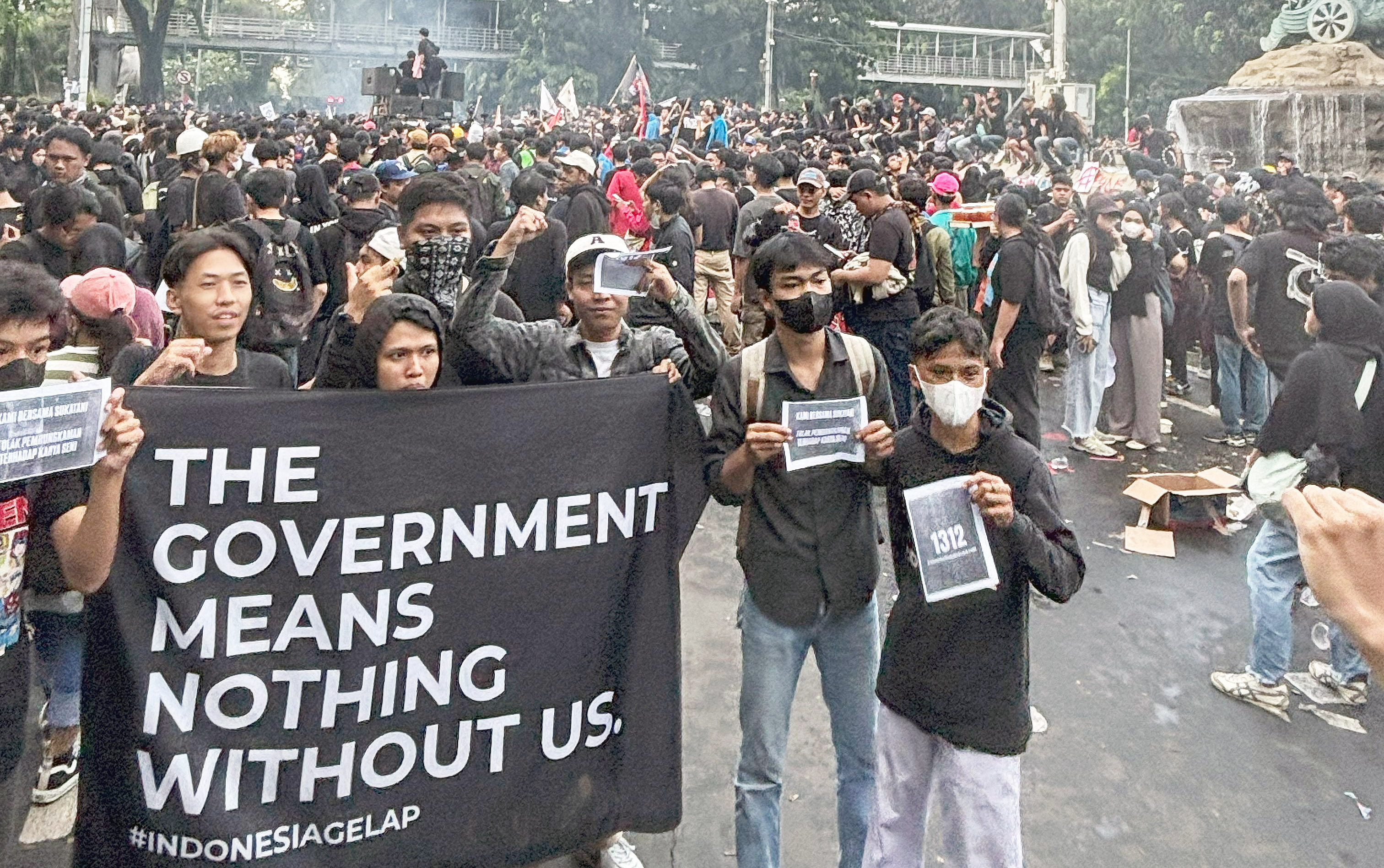 印尼各地2、3月爆發多起大學生發起的「黑暗印尼」示威活動。(翻攝自維基百科/CC BY-SA 4.0)