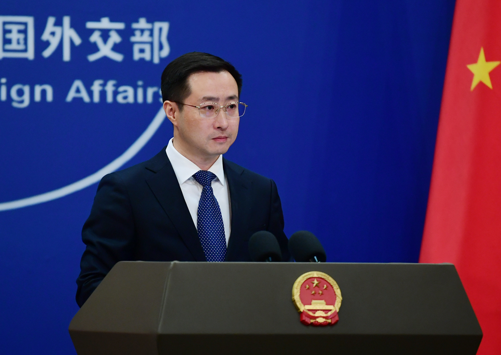 中國外交部發言人林劍9日表示，希望梵蒂岡在新教宗的領導下繼續與中國對話，共同推動中梵關係不斷改善。(FB＠MFA.CHN)
