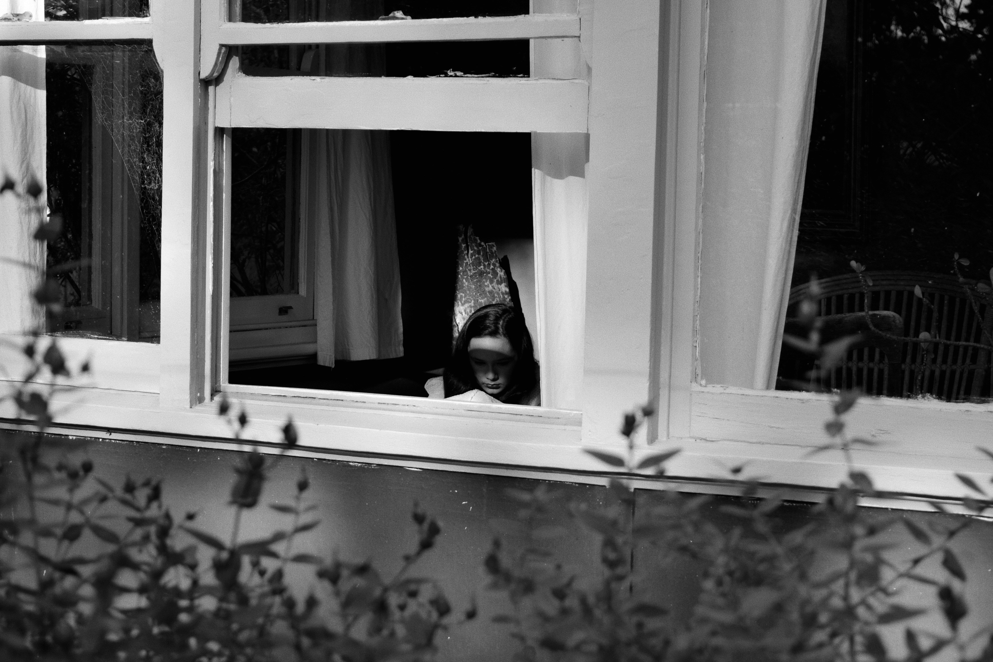 聯合國獨立人權專家今天(24日)譴責白俄羅斯政府，自5年前的總統選舉以來，對數十名異議人士實施「強制性精神疾病治療」。(示意圖/Unsplash)