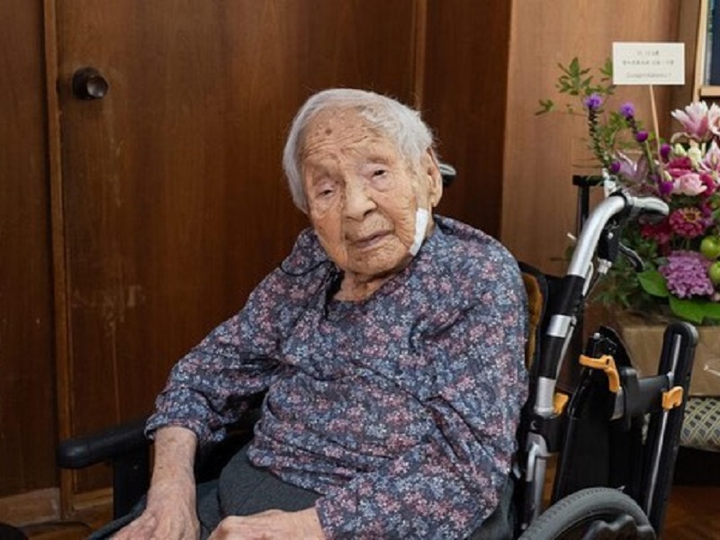 日本愛知縣114歲的女性近藤ミネ是日本最高齡長者，她的兒孫滿堂，已有11名玄孫。(IG@longeviquest)