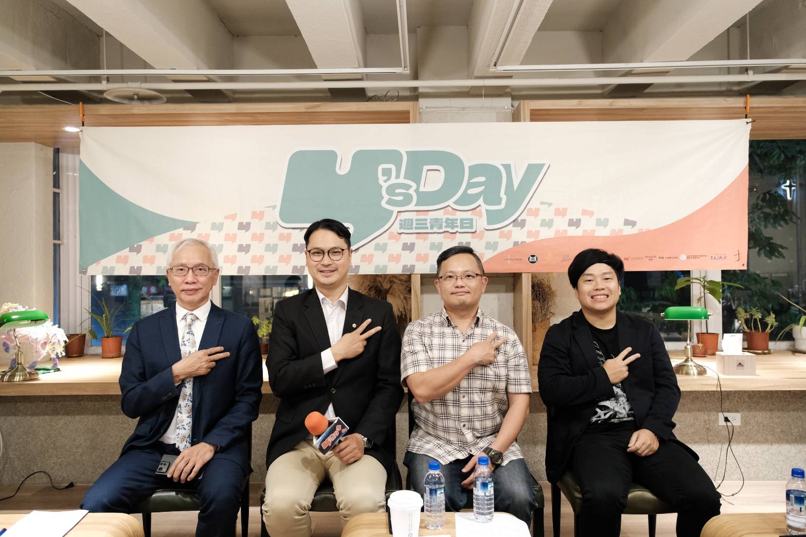 Y’s Day「週三青年日」30日進行「總有外國勢力想搞我：中國的愛國情緒與被害妄想症」座談。圖左至右：董立文 馬準威 蕭督圜 胡瀚雯．（台灣智庫提供）