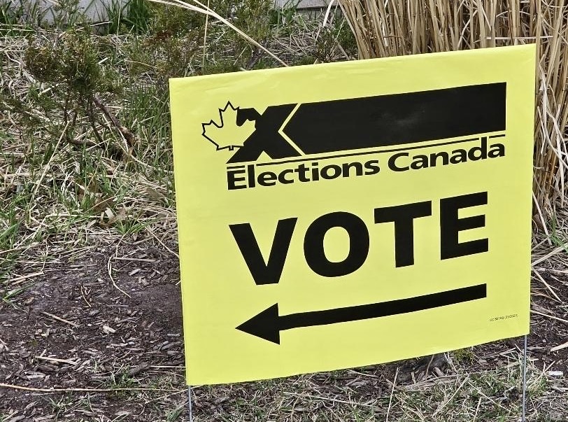 加拿大聯邦大選前夕，安全部門披露，被香港通緝的前藝人鄭敬基成為境外的「跨國鎮壓行動」目標。(蕭萓 攝)