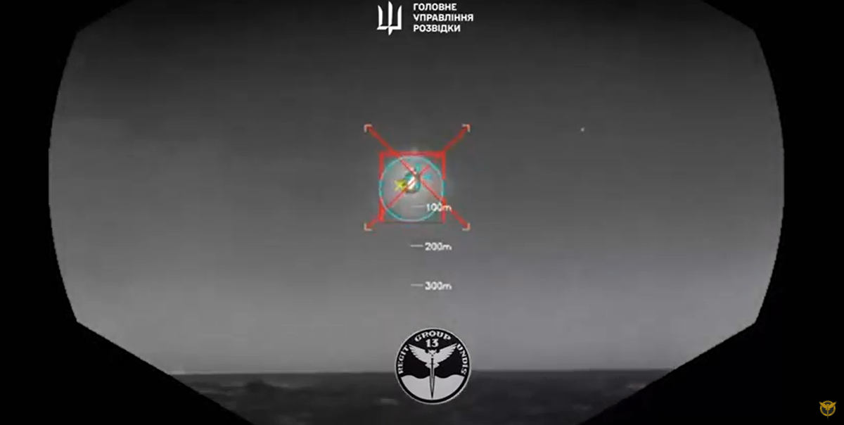 烏克蘭國防部情報總局(GUR)發布一段影片，稱利用無人艇發射飛彈，擊落了俄軍一架蘇愷-30(Su-30)戰機。(YT/@DI_Ukrain)