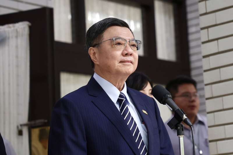 行政院長卓榮泰6日表示，未來立法院將審議規模新台幣4100億元特別條例、前瞻計畫第5期特別預算，以及今年預算解凍案、電業法草案等案，懇請朝野大力協助。(圖：中央社)