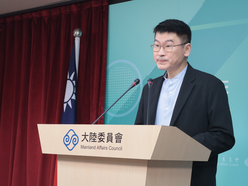 陸委會8日召開例行記者會，由副主委兼發言人梁文傑主持。(圖：中央社)
