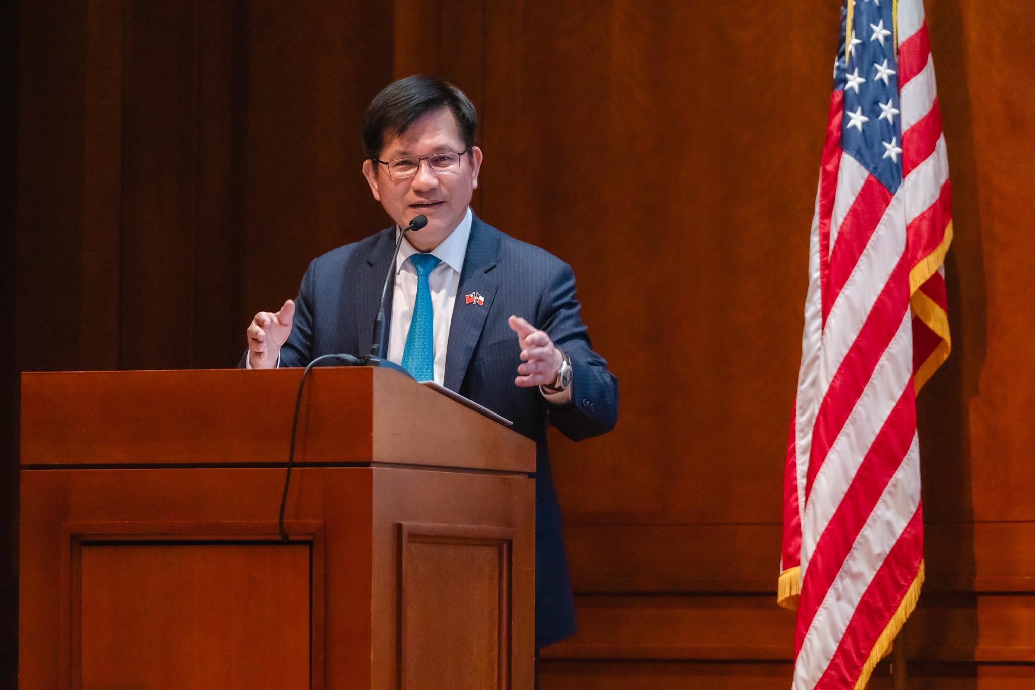 外交部長林佳龍率團訪問美國德州。(林佳龍臉書)