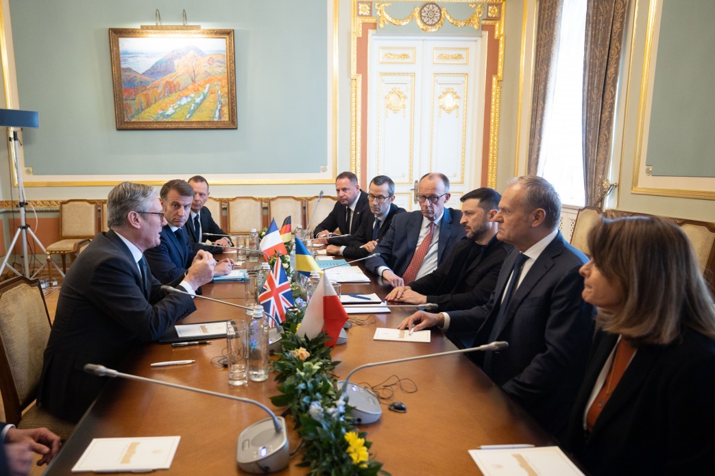 澤倫斯基10日會晤歐洲4國領袖，期間與川普通話。 (圖:烏克蘭總統府)