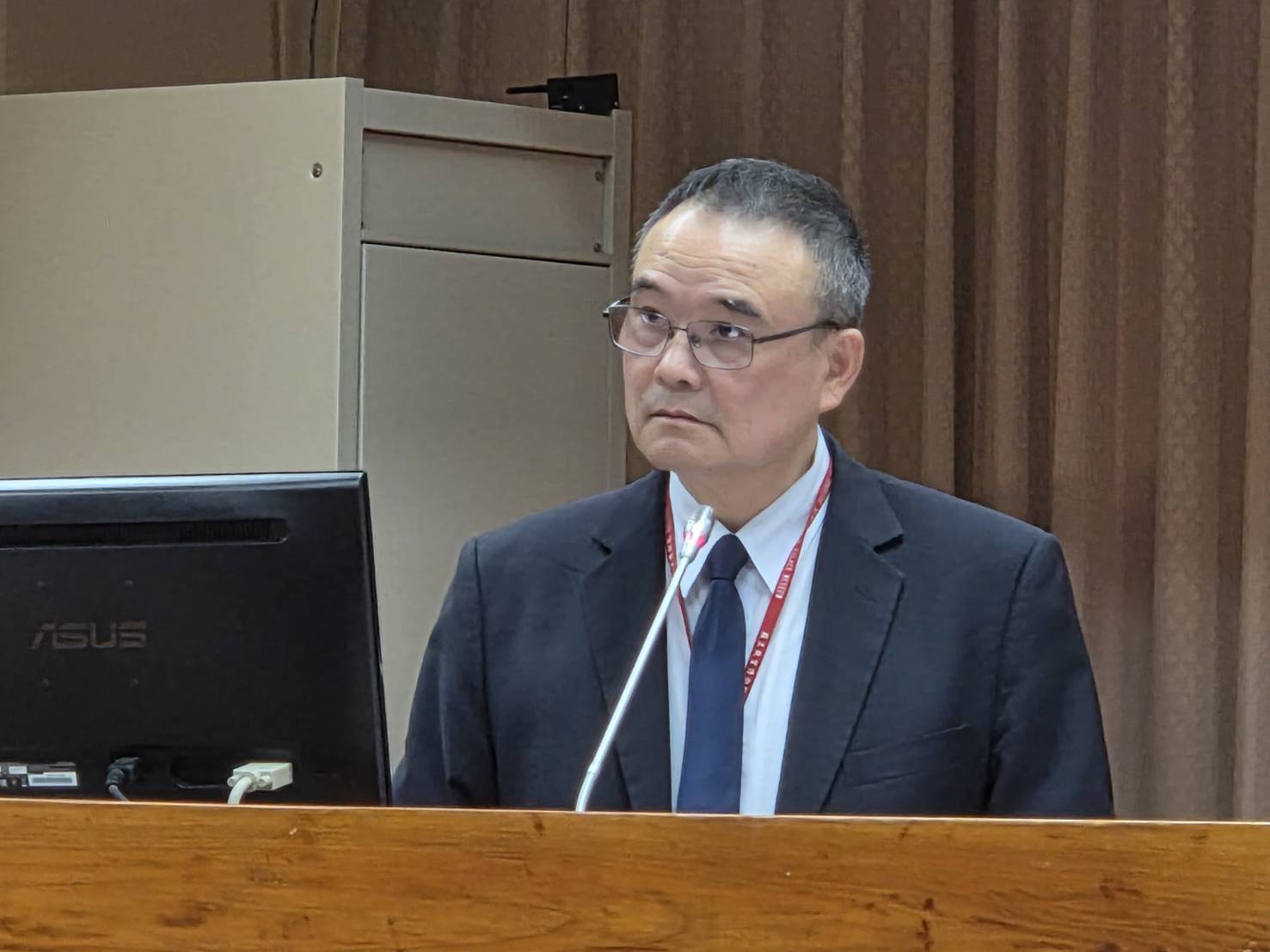 國立故宮博物院院長蕭宗煌15日列席立法院教委會備詢。(江昭倫 攝)