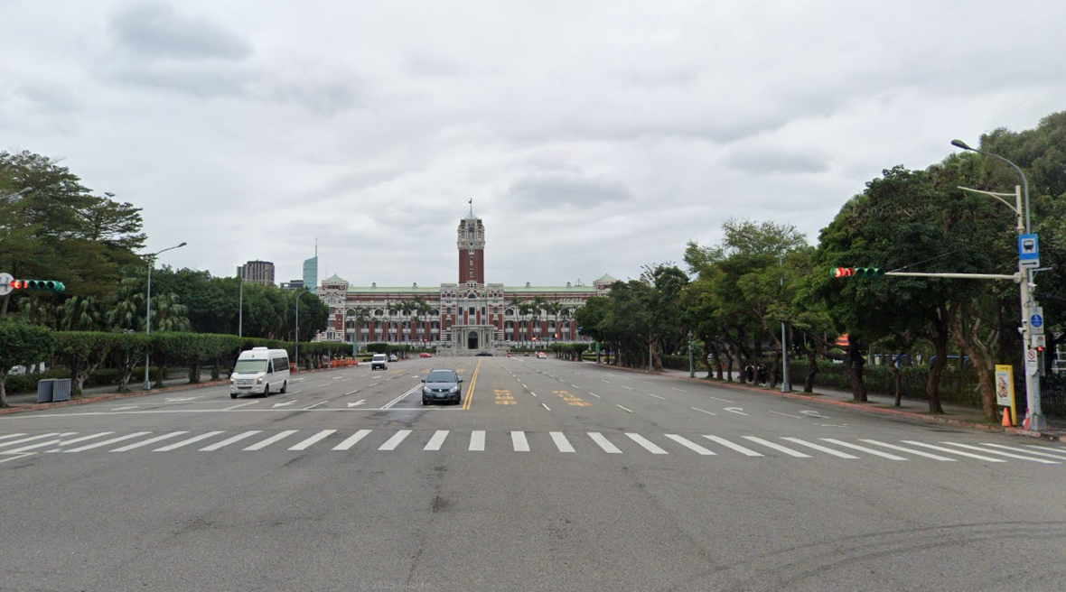 配合外交部20日將舉辦迎賓活動，總統府與凱達格蘭大道周邊當天下午2時30分實施交通管制。(Google map)