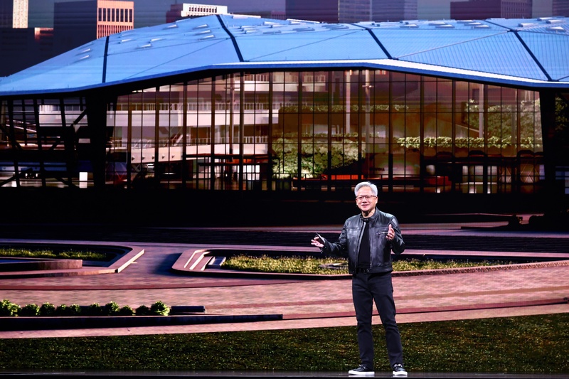 輝達（NVIDIA）海外總部選址備受矚目，輝達執行長黃仁勳19日在台北國際電腦展（COMPUTEX）的主題演說中正式宣布NVIDIA Constellation將落腳台北北投士林。 (圖：中央社)