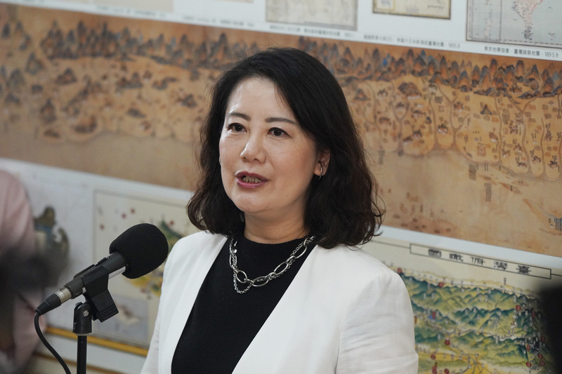 中選會委員會議今天(23日)審議公投案，反廢死公投遭否決。民進黨立法院黨團幹事長吳思瑤(圖)表示，中選會依法行政、尊重中選會的決議，呼籲藍白不要大動作又要來鬥臭中選會。(資料照：中央社)