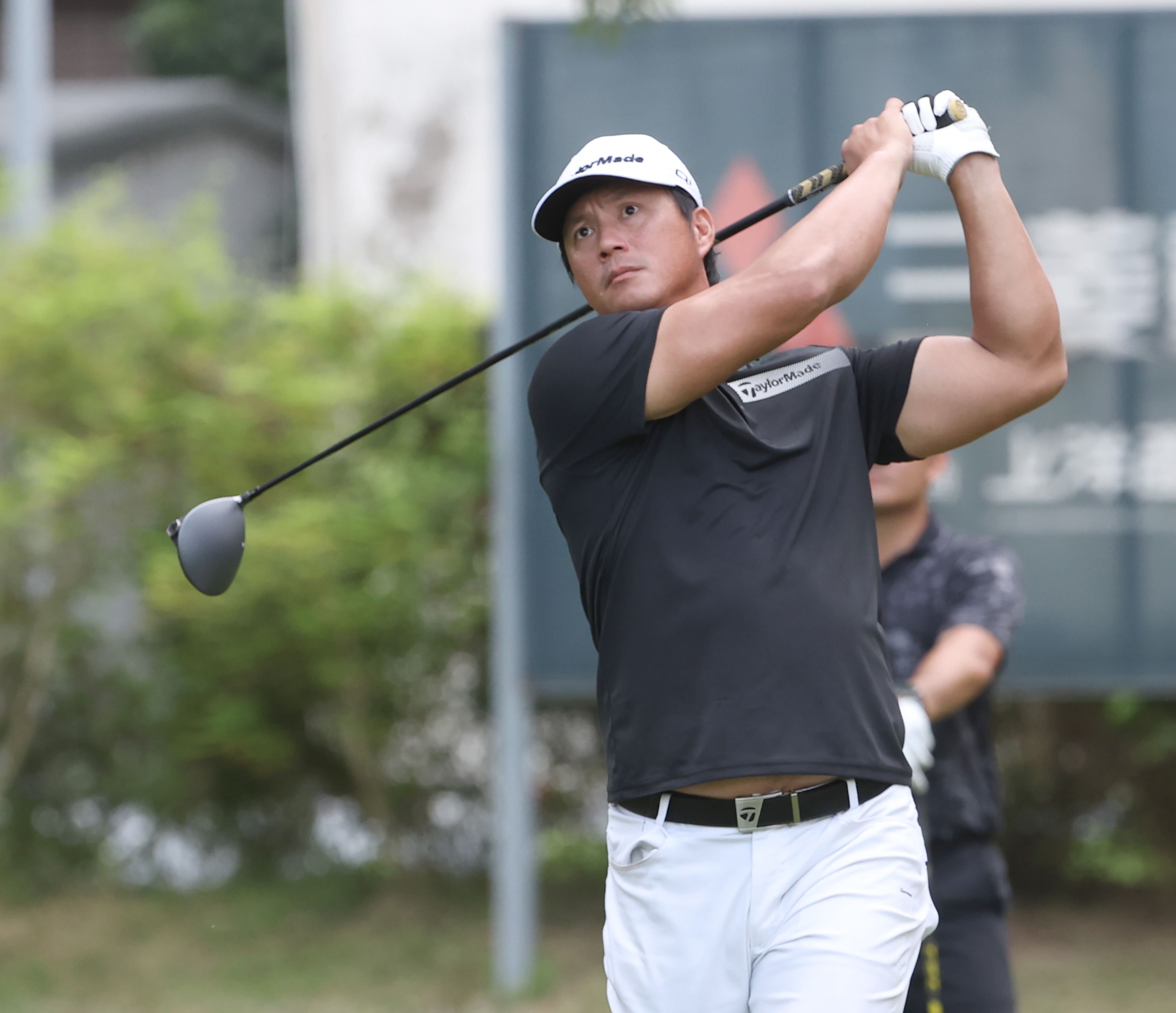 「棒球情人」高國輝在本屆世壯運首度跨界挑戰高球場。(世壯運執委會提供)