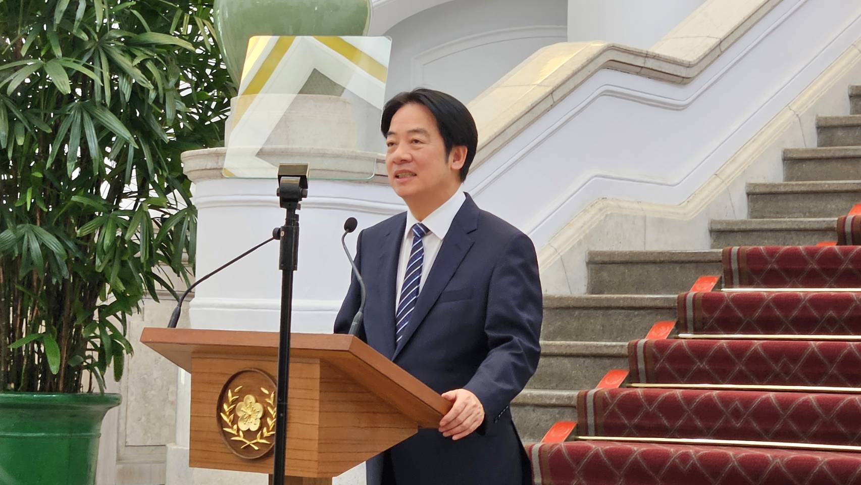 賴清德總統就任1週年，賴總統在上午9時30分以「迎風轉型 穩健前行」為題發表執政週年談話。(歐陽夢萍 攝)