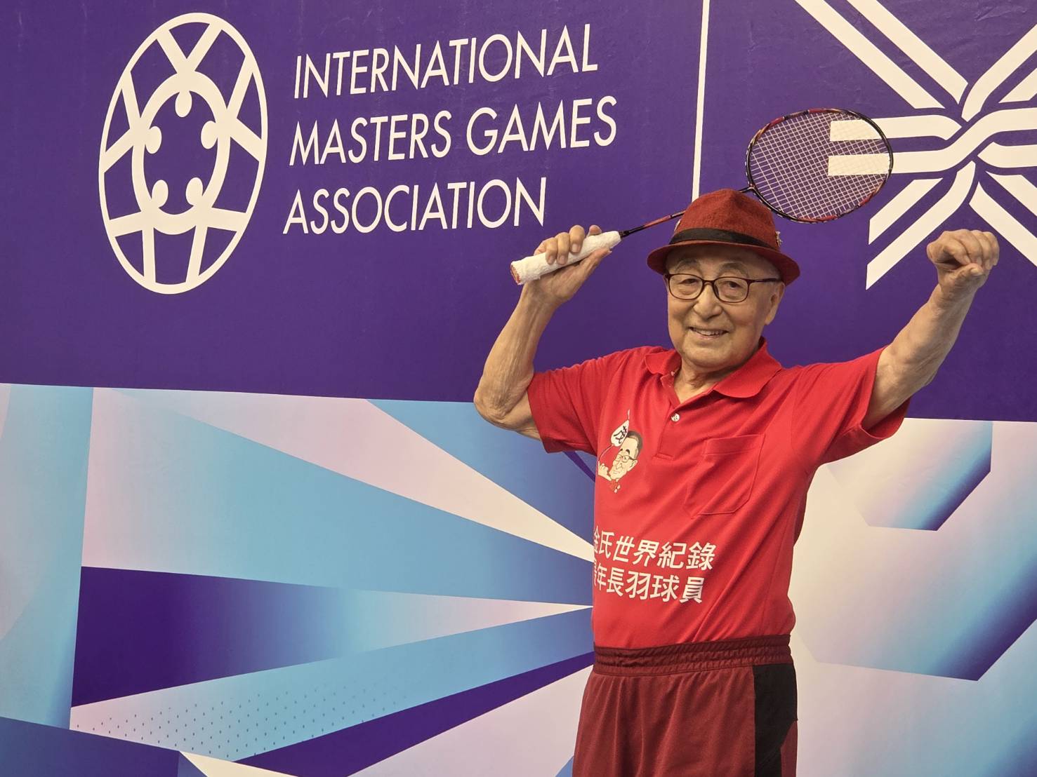 104歲的林友茂是金氏世界紀錄認證最高齡羽球選手。(江昭倫 攝)