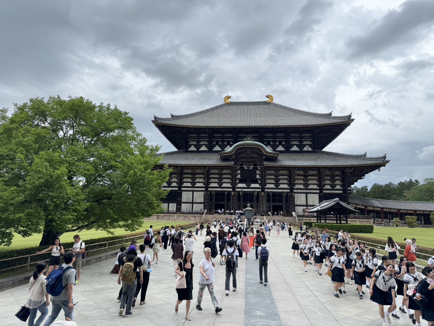 日本2025年版觀光白皮書27日出爐，內容指出，相較訪日外籍觀光客成長，如何促進日本民眾在國內旅遊是一大課題。圖為奈良東大寺。(Rti)
