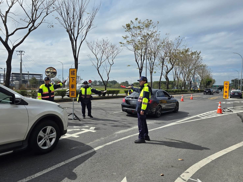 端午連假將至，針對易壅塞路段，轄區警方已期前會勘並規劃交通疏導勤務。(警政署提供)(圖：中央社)