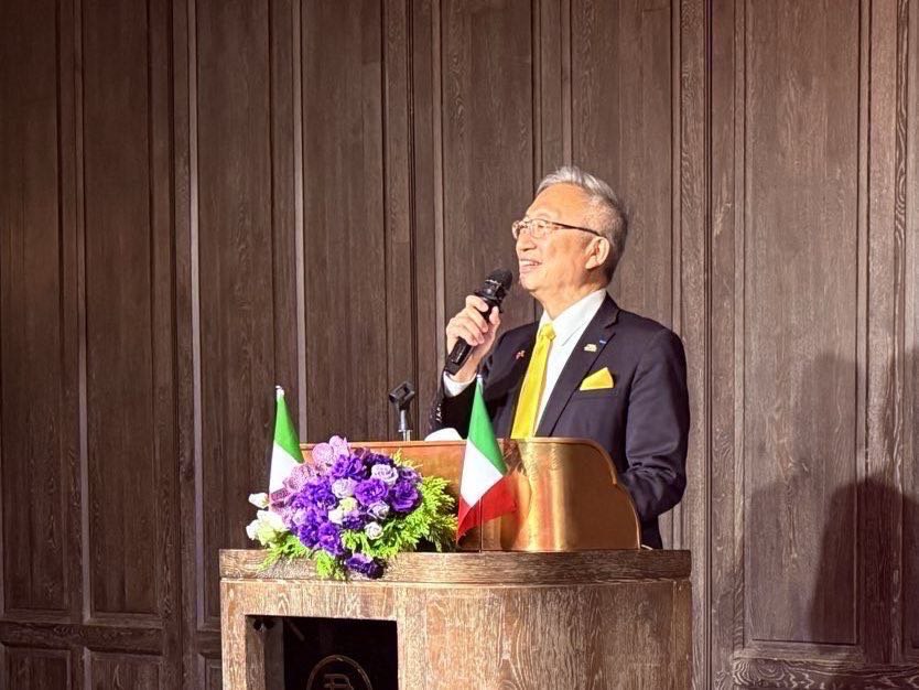 外交部政務次長吳志中28日出席義大利國慶酒會。(圖 : 外交部)