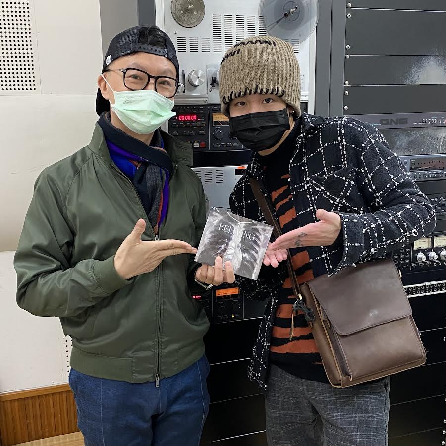 專訪王謙介紹最新專輯(一)