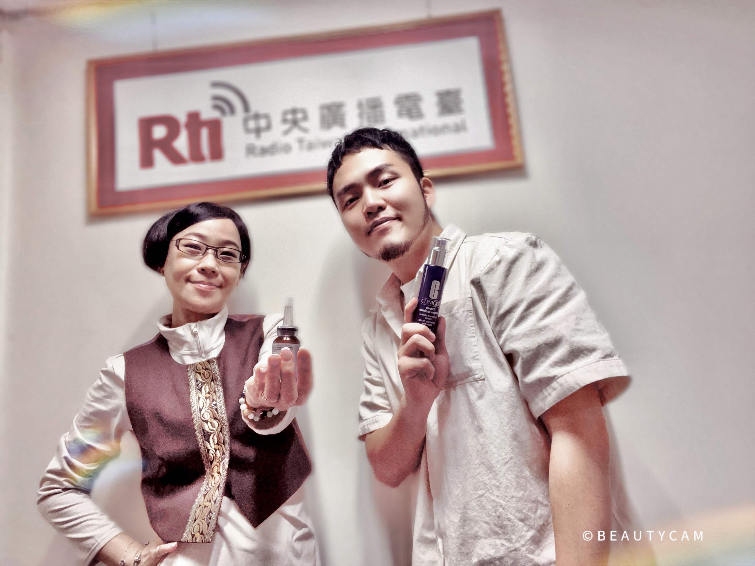 網路爆紅的「早C晚A」保養法