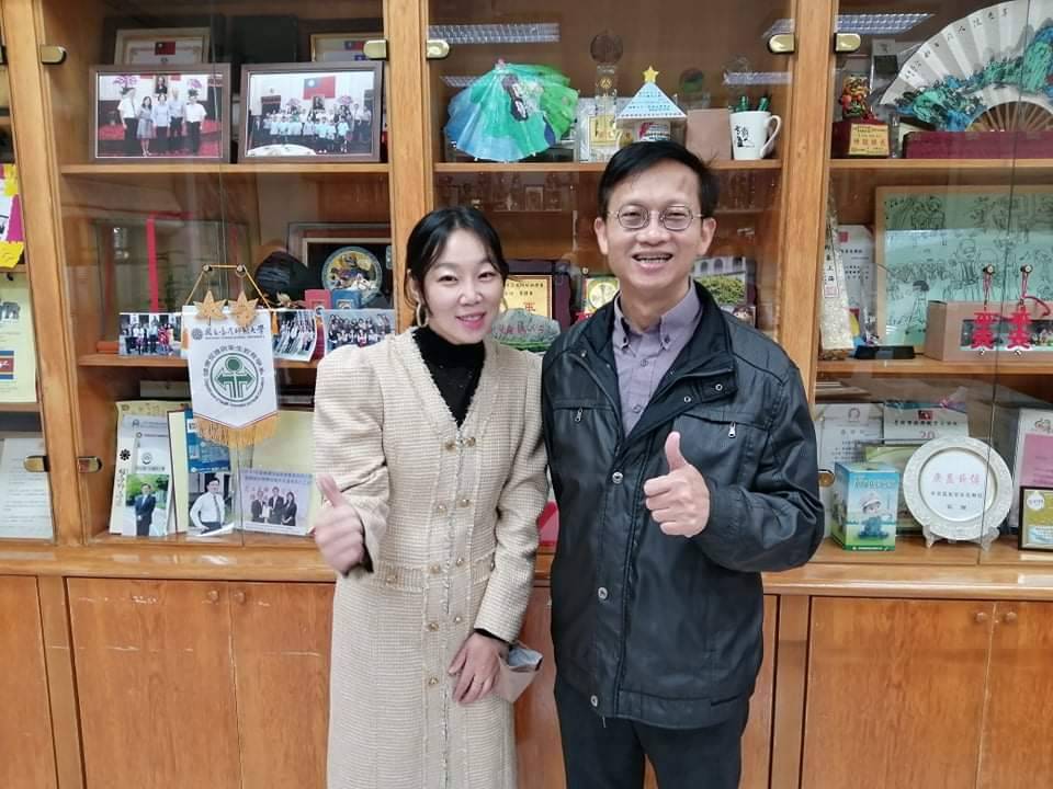 劉曉霞為子教育積極投入家長會事務