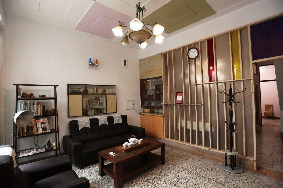 民宿「民國58年，花好月圓1969」的懷舊風佈置