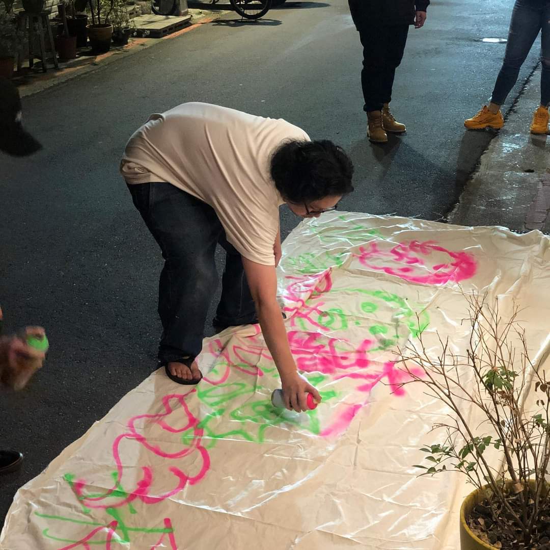 店外的即時創作（圖/取自共樂FB)