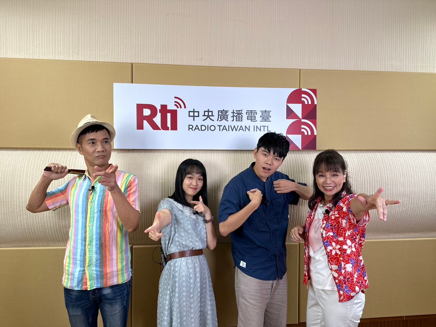 Rti0628客家號班機全體空服人員感謝搭乘，中獎的朋友趕快來領取小禮物喔～ episode artwork
