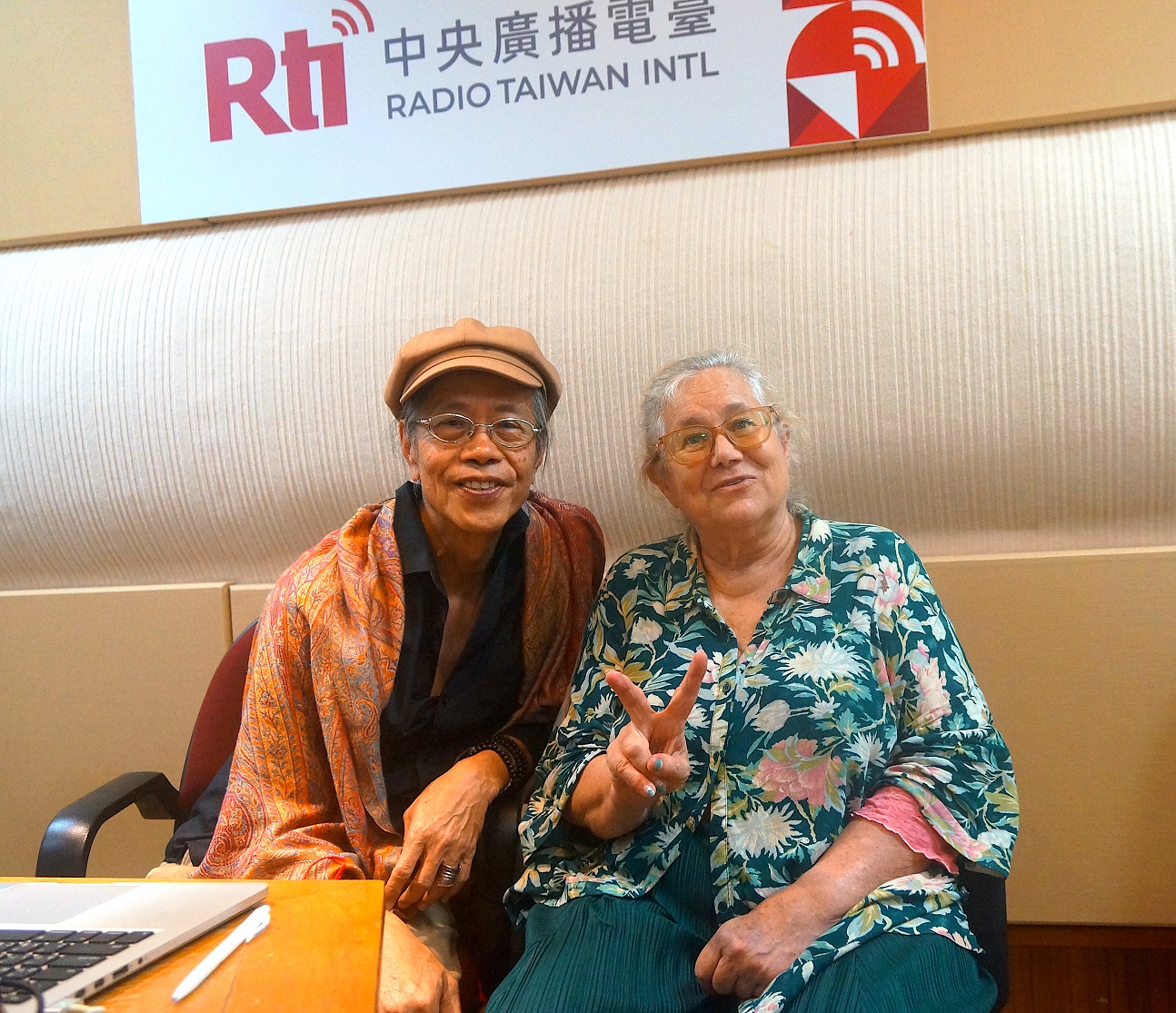 小意外，大圖象：艾琳達的個人跟社會與生命的啟思  Small mishap, the big picture: Linda Arrigo’s personal and social hindsights on life episode artwork