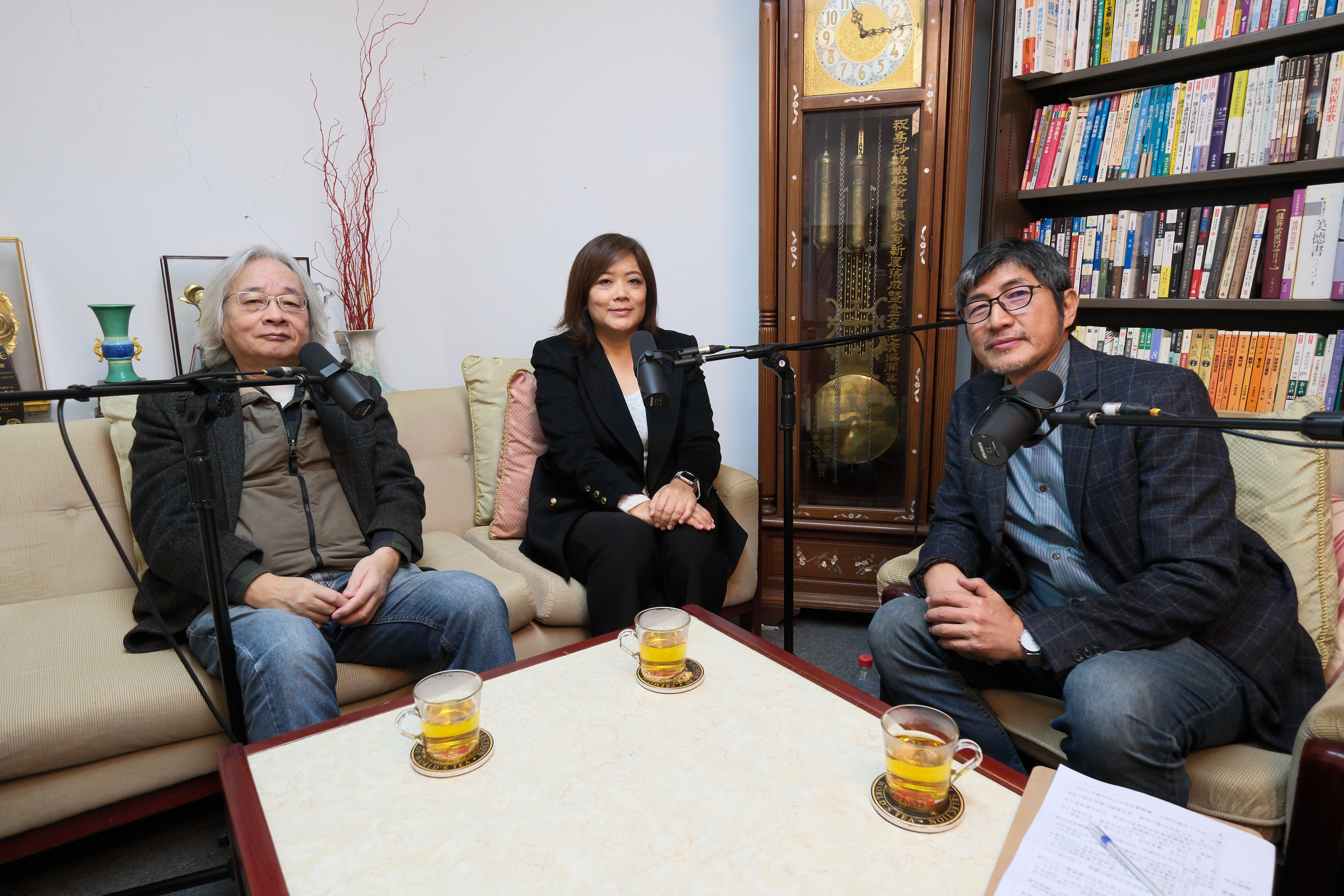 面對數位時代，金石堂化危機為轉機，以網路為助力，重新擦亮四十年老字號招牌。