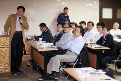 柯文哲出席市政共識營（2）