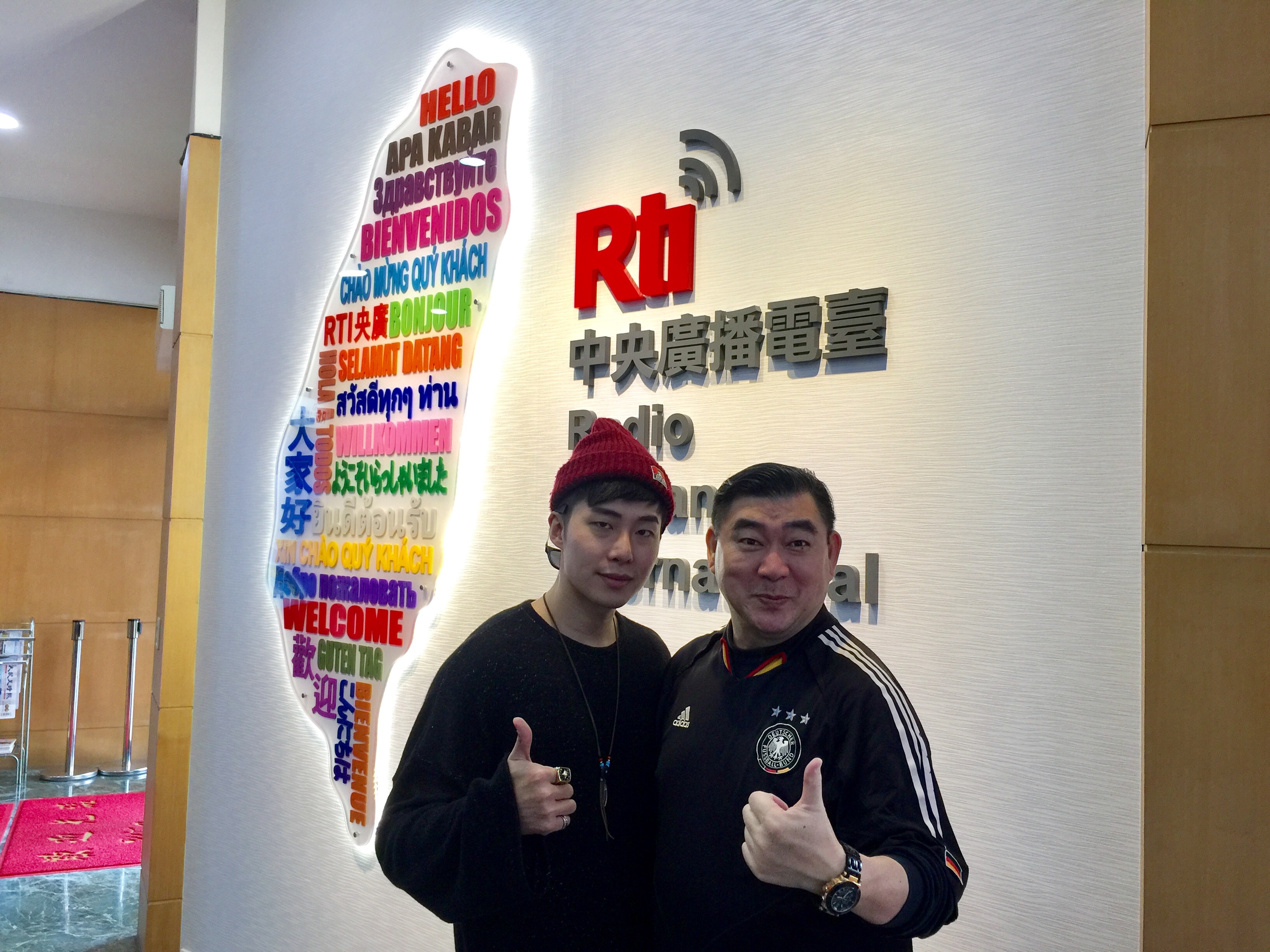 不靠爸的星二代創作歌手李建軒