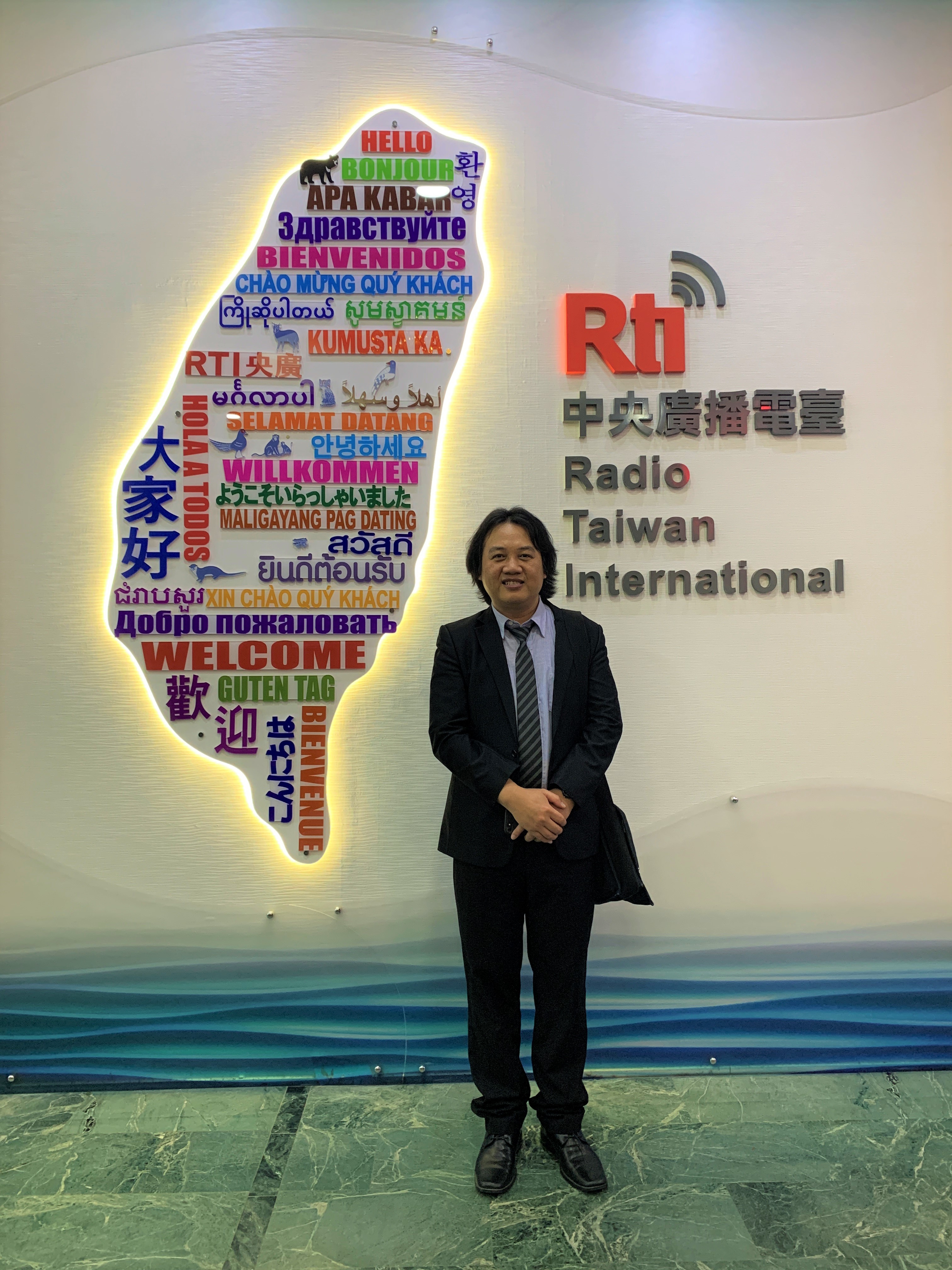 Gặp gỡ chàng trai dân tộc Thái Lù Việt Hùng