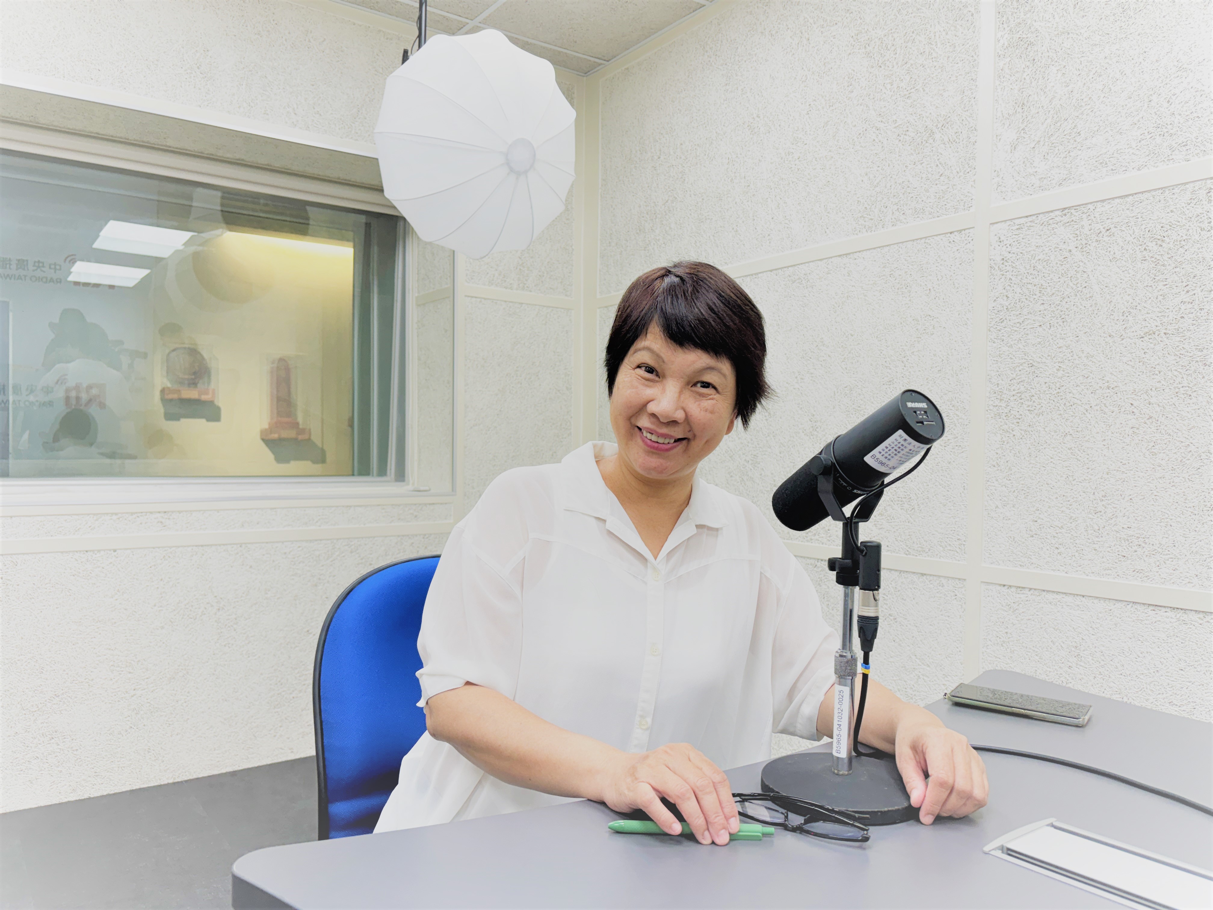 Phỏng vấn chủ tịch Hiệp hội Quan tâm Phụ nữ và trẻ em Yixuan (p.1)